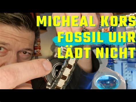 michael kors smartwatch lädt nicht mehr|Micheal Kors / Fossil Smartwatch lädt nicht mehr .